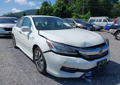 2017 Honda Accord Touring Hybrid z USA, uszkodzony, nr VIN JHMCR6F75HC025141